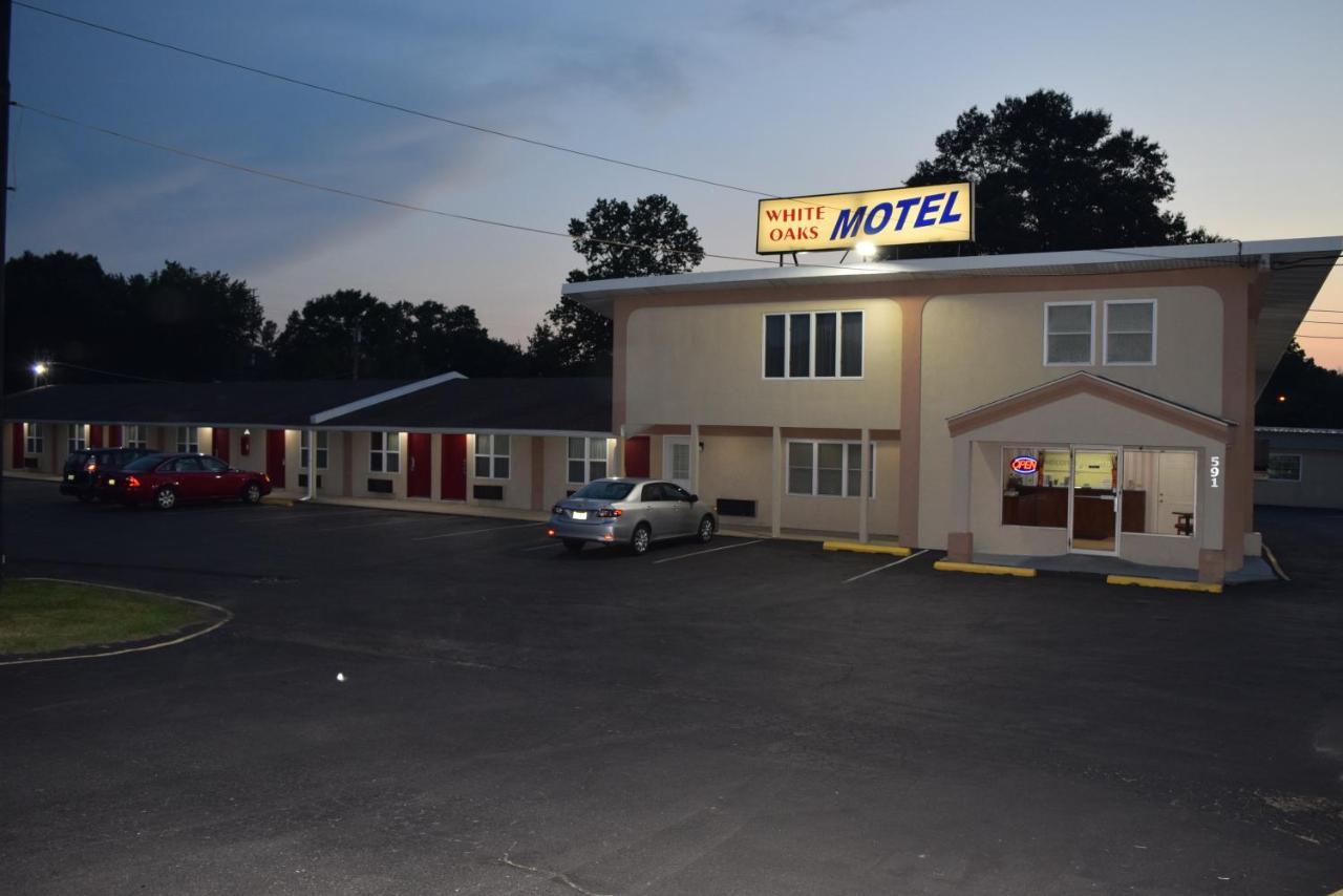 White Oaks Motel Pennsville/Carneys Point Exterior photo